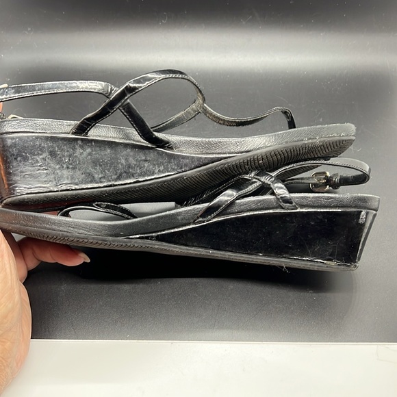 Prada Sport Black Patent Leather T-Strap Sandals size 8.5 - Picture 8 of 16